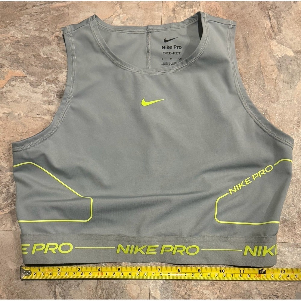 Nike Pro Dri-Fit Tight Fit DM7685 Women's Small Crop Tank Top - Picture 2 of 5